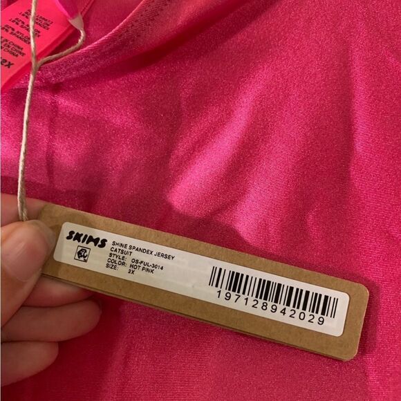 SKIMS NEW 2X Hot Pink Shine Spandex Jersey Catsuit‎ Jumpsuit - Picture 4 of 6